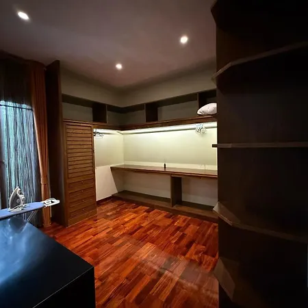 Luxury Luxury Seven Stars *