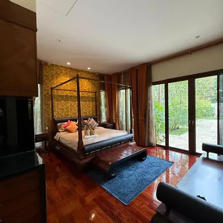 วิลล่า Luxury Luxury Seven Stars *
