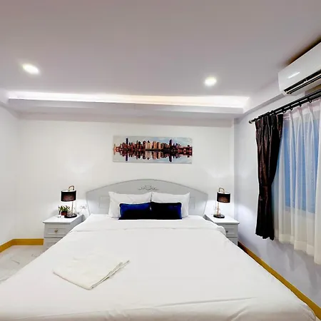 Tagvilla Suksabai In - 04 Bedroom