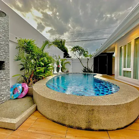 Tagvilla Suksabai In - 04 Bedroom