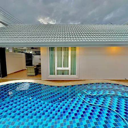Tagvilla Suksabai In - 04 Bedroom วิลล่า Pattaya