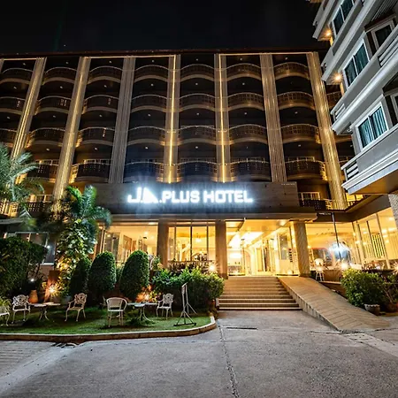 Hotel Dancenter Luxury Underwater World Pattaya