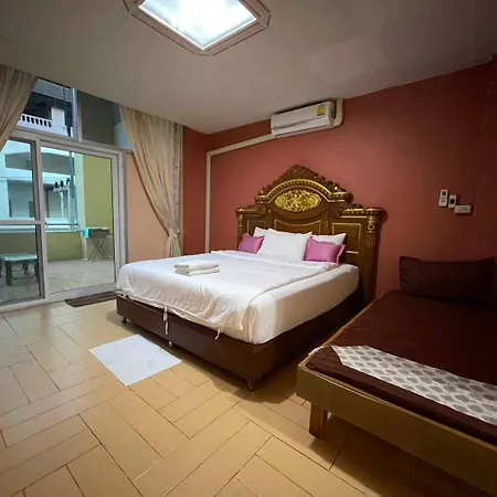 บ้านพัก Oyo 75486 Anna Pattaya