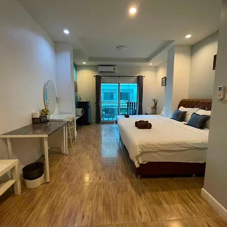 Oyo 75486 Anna บ้านพัก