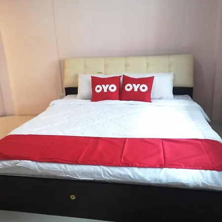 Oyo 75414 Kjs โรงแรม