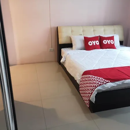 โรงแรม Oyo 75414 Kjs