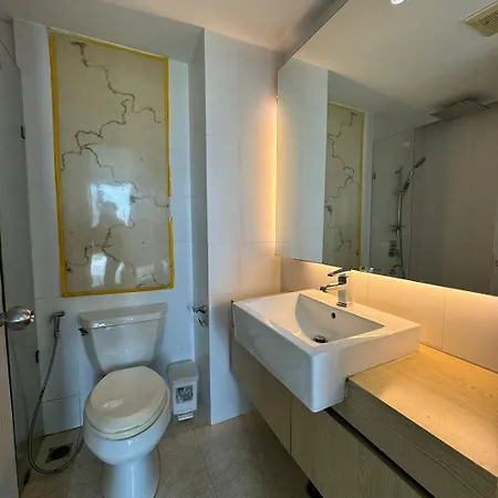 Atlantis Jomtien Apartment *