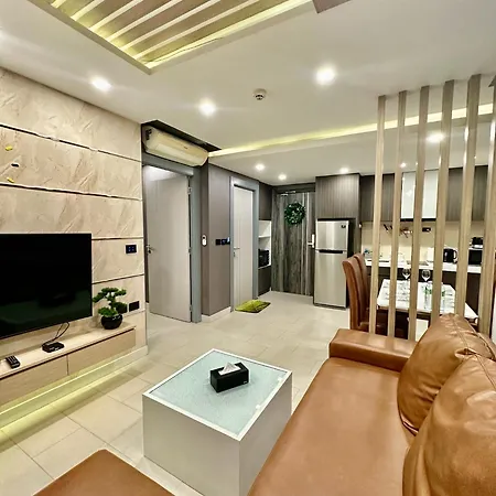 The Prim Grand Wongamat N103 - Spacious Near The Sea Apartment