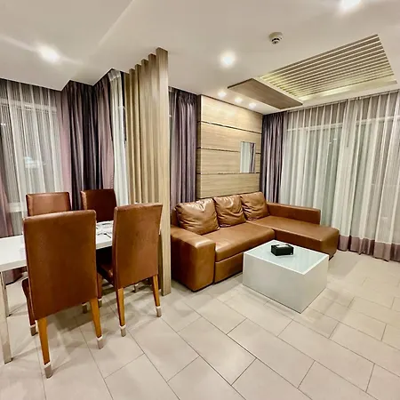 The Prim Grand Wongamat N103 - Spacious Near The Sea Apartment