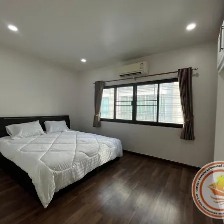 Holiday home 2bedroom Town House In The Heart Of