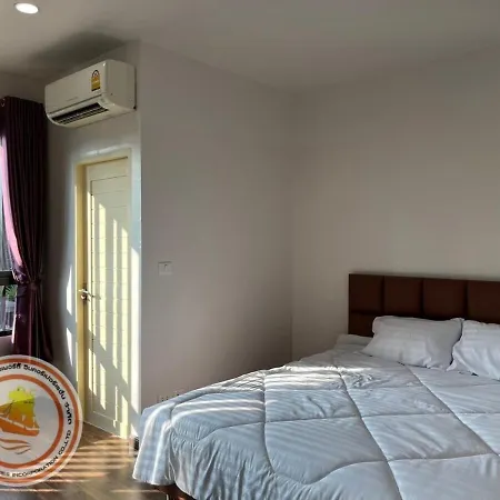 2bedroom Town House In The Heart Of *
