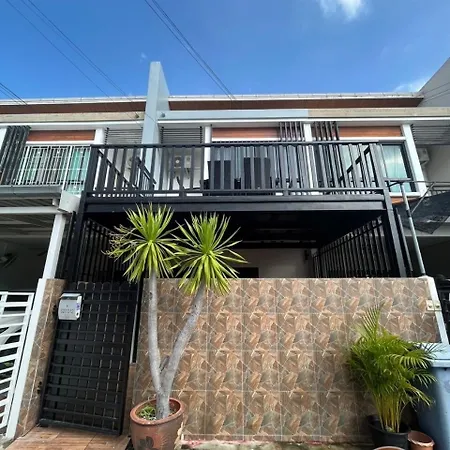 2bedroom Town House In The Heart Of Holiday home