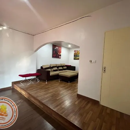 Holiday home 2bedroom Town House In The Heart Of *