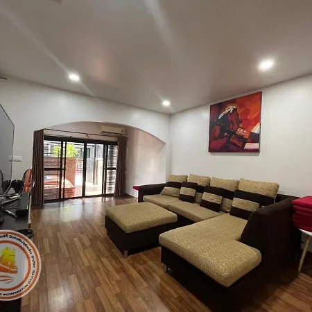 2bedroom Town House In The Heart Of Holiday home Pattaya