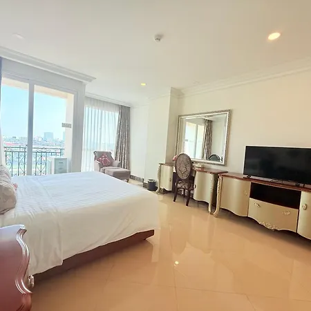 Hotel Lk Kk