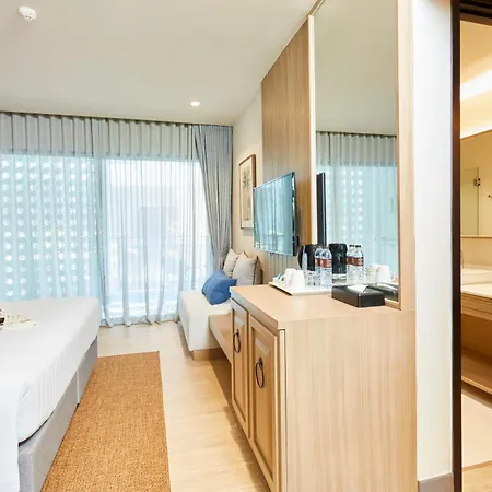 Health Land & Hotel