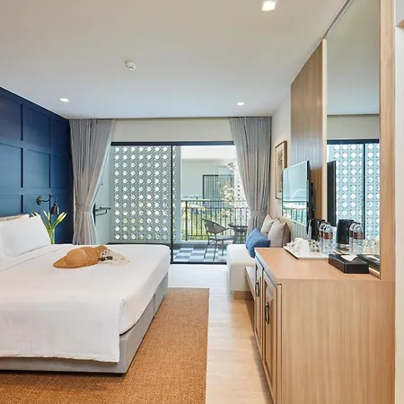 Hotel Health Land & 5*