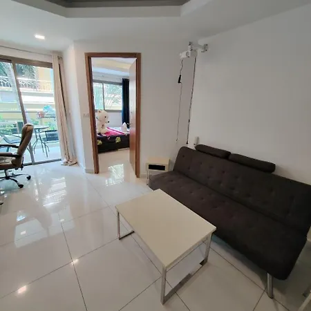 с 1 спальней Nordic C-view Boutique Pattaya