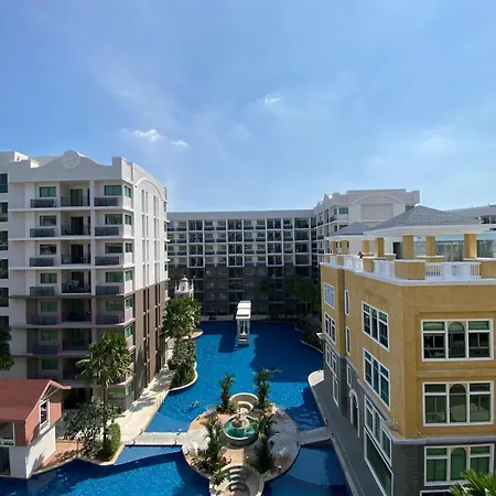 Pool Access Near And Town *