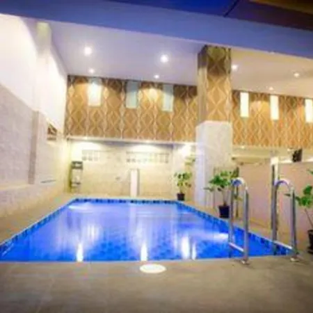 Collection O Ja Siam Hotel