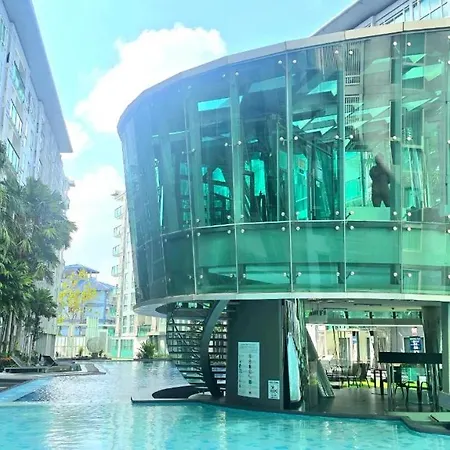 Center New * Pattaya