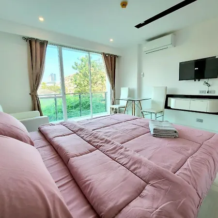 Center New อพาร์ทเม้น Pattaya