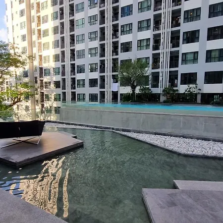 The Base อพาร์ทเม้น Pattaya