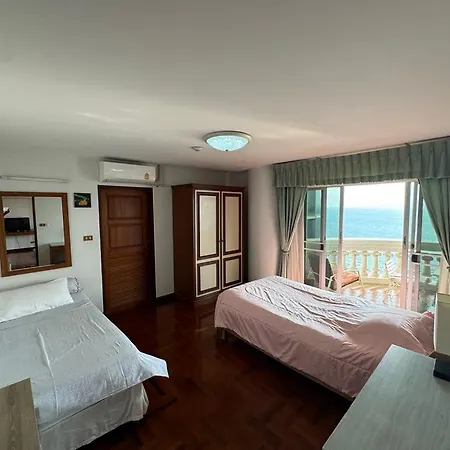 Sky Sea View Apartment Pattaya