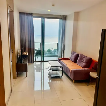 Apartment Riviera Wongamat Pattaya