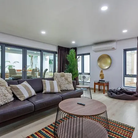 Villa Angels-villa-pattaya-near-walking-street-4bed-8-people *