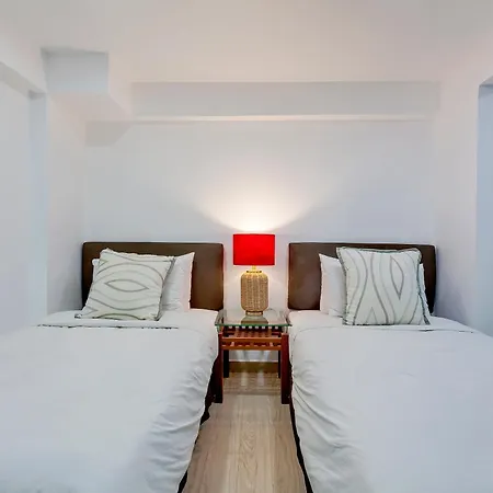 Angels-villa-pattaya-near-walking-street-4bed-8-people Villa Pattaya