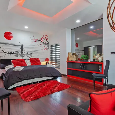 Angels-villa-pattaya-near-walking-street-4bed-8-people Pattaya