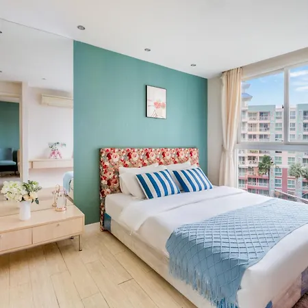 Grande Caribbean One-bedroom Near Walking Street And Jomtien