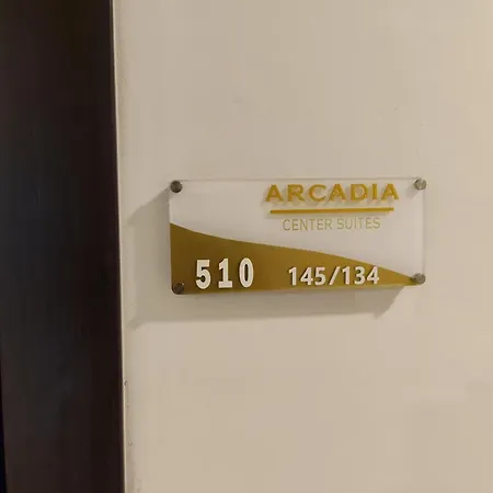 Apartment Arcadia Center Near Walking Street And