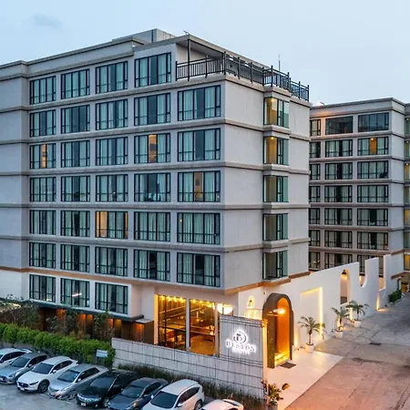 Beston Pattaya - Sha Plus Certified Hotel