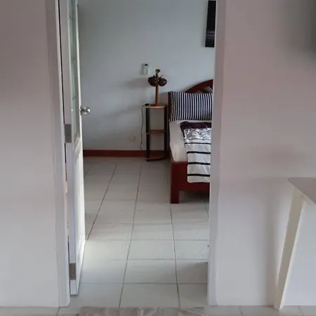 Sombat Seaview 1 Bedroom