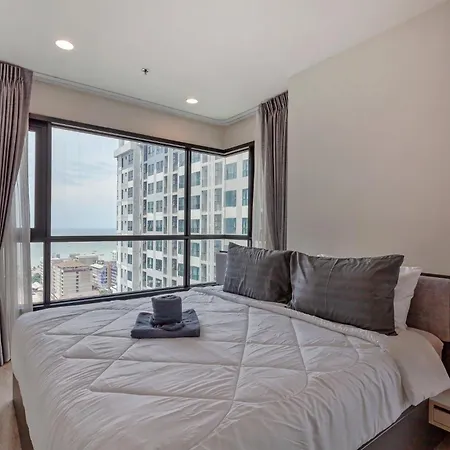 2 Bedroom Sea View, The Base อพาร์ทเม้น