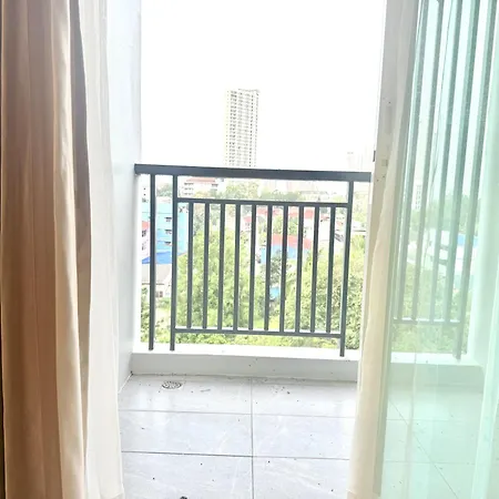 Dragon Apartment *