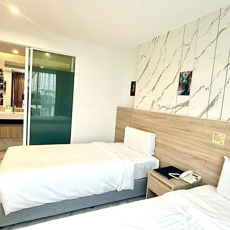 Dragon Apartment *