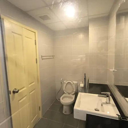 Supalai Mare 1-bedroom With Balcony & Sea View Apartment *