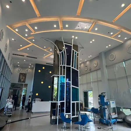 อพาร์ทเม้น Supalai Sea View Luxury