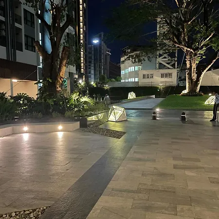 Apartment Base Perfect Spot Seaview 23 Floor Pattaya