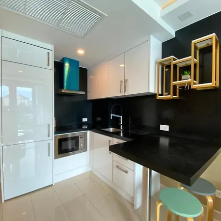 Apartment Grand Avenue X Monthstayz Thailand Pattaya