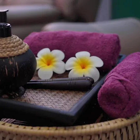 D Eco Wellness Center โรงแรม 5*