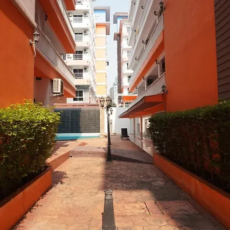 Apartment Seaside Serenity In Pattaya