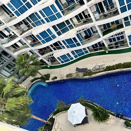 Grand Avenue 1br Pool View Smart Tv Wifi 6th Floor * Pattaya