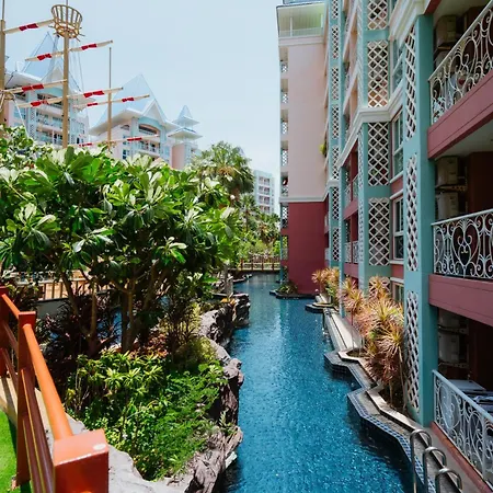 Grande Caribbean Aparthotel 3*