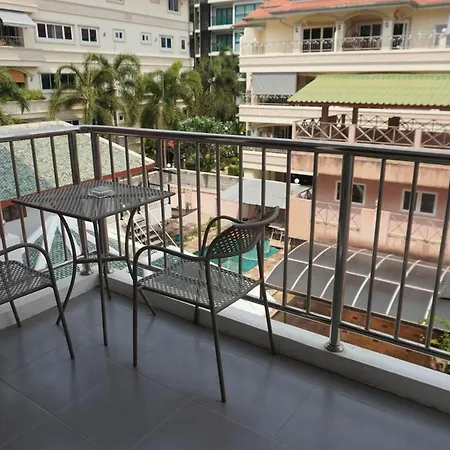 Cozy In A Tropical Setting * Pattaya