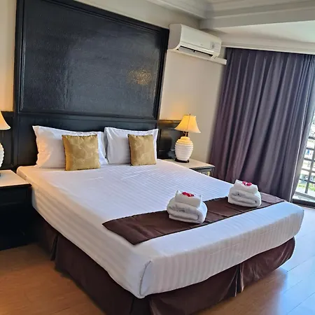 Hotel First Pacific Cirrus Pattaya