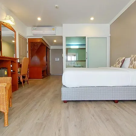 Hotel Sabai Sabana 4*